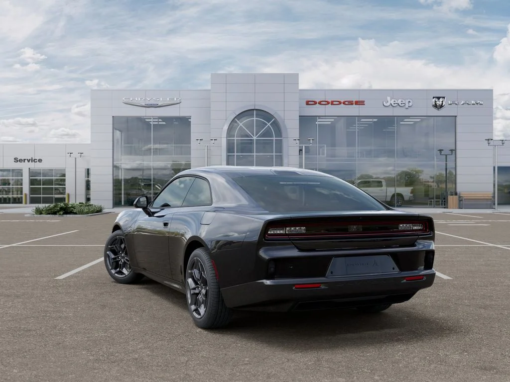 New 2025 Diamond Black Crystal Pearlcoat Dodge R/T image 3