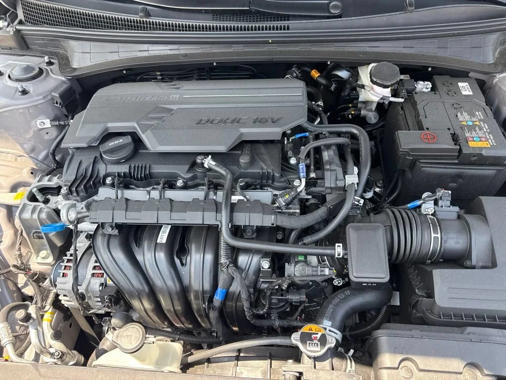 Used 2026 Silver Hyundai SEL Sport image 30