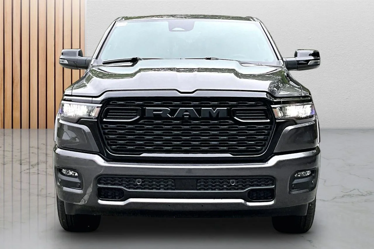 New 2026 Granite Crystal Metallic Clear-Coat Exterior Paint RAM Big Horn/Lone Star image 3