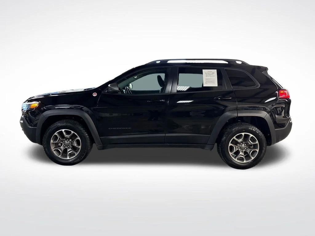 Used 2020 Black Jeep Trailhawk image 2