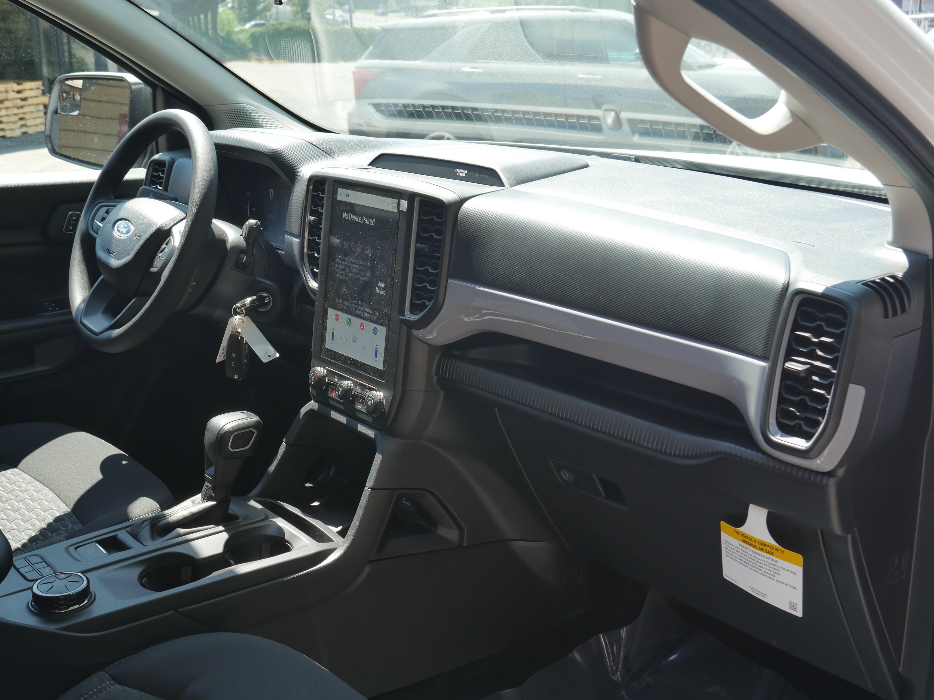 New 2026 Oxford White Ford XL image 25