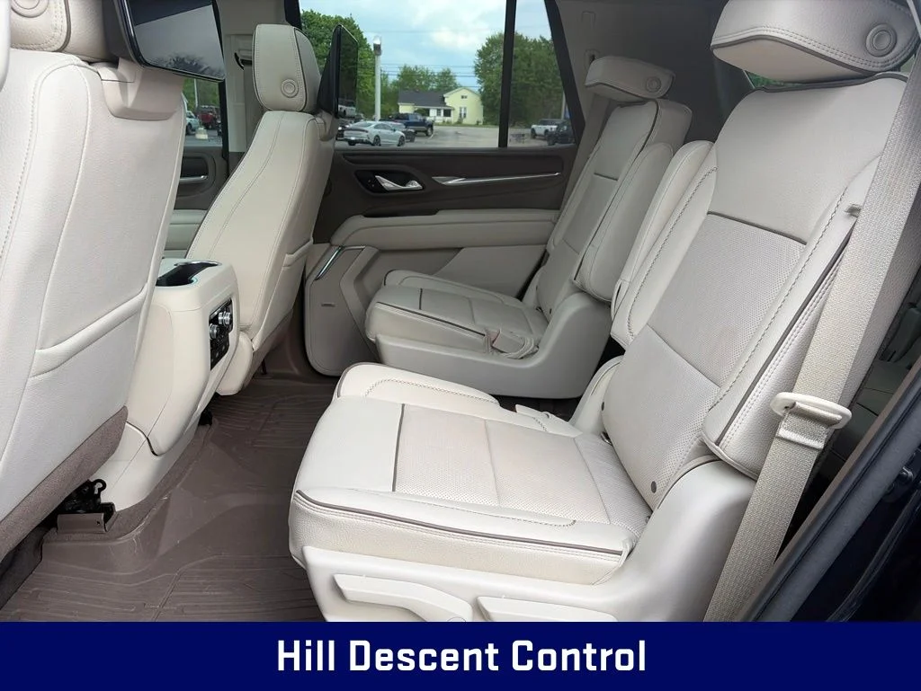 2021 GMC Yukon Denali - Photo 26