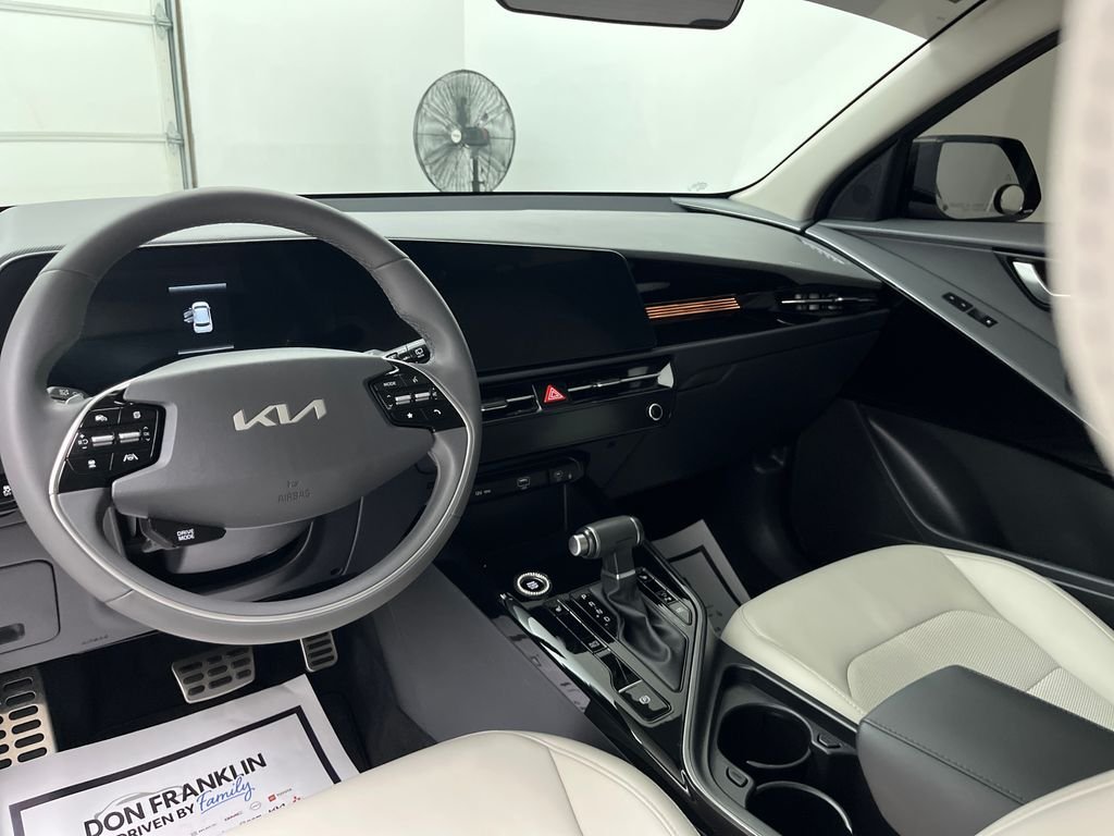 Used 2025 Gray Kia EX Touring image 14