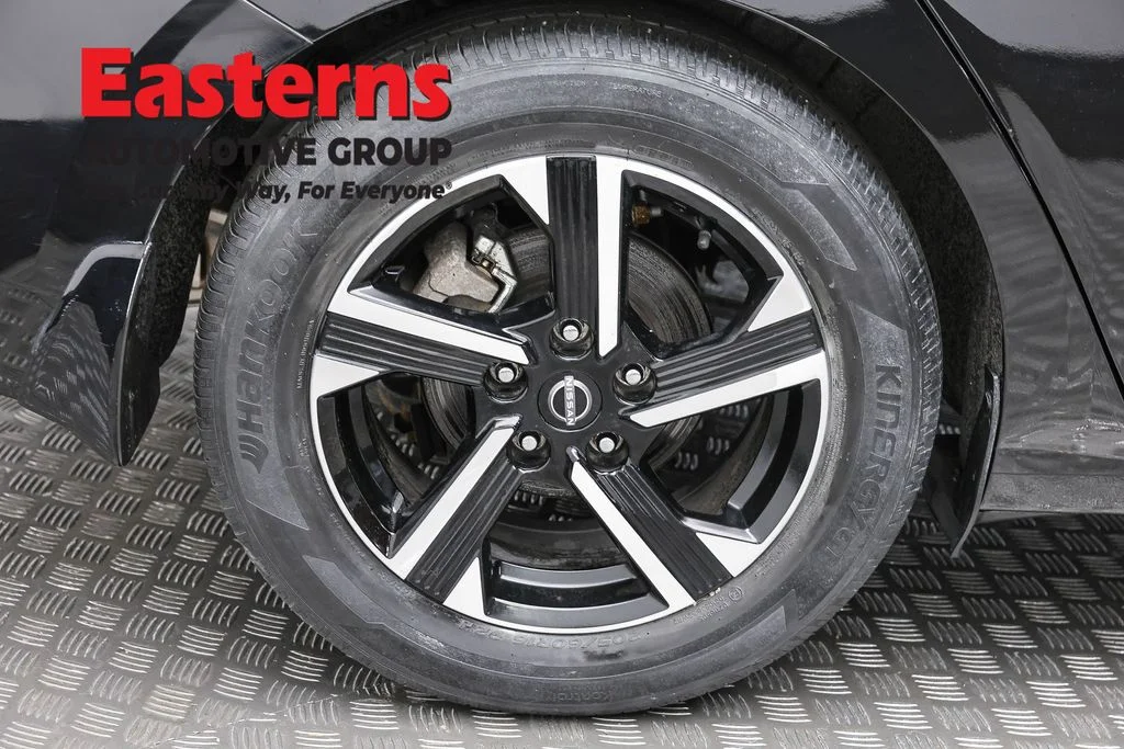 Used 2024 Black Nissan SV image 29