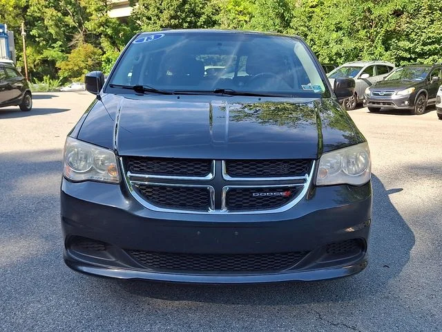 Used 2013 Gray Dodge SXT image 4