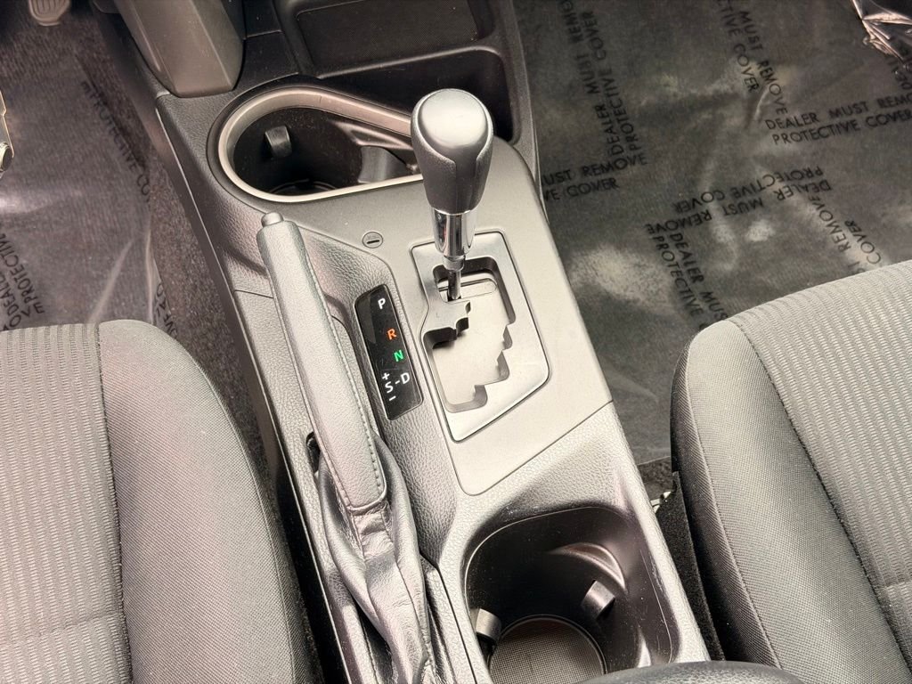 Used 2016 Silver Toyota LE image 19