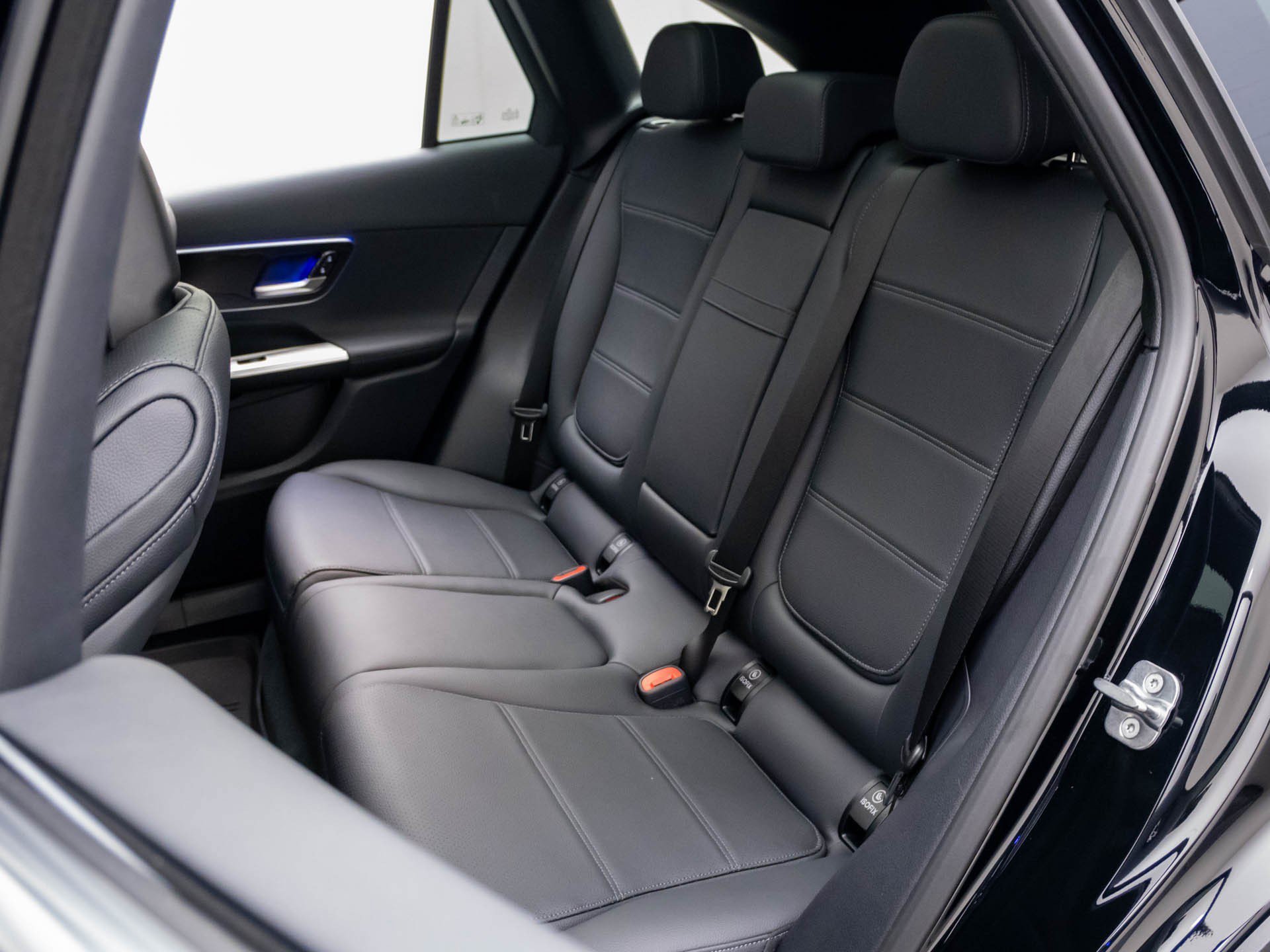 Used 2026 Black Mercedes-Benz GLC 300 image 20