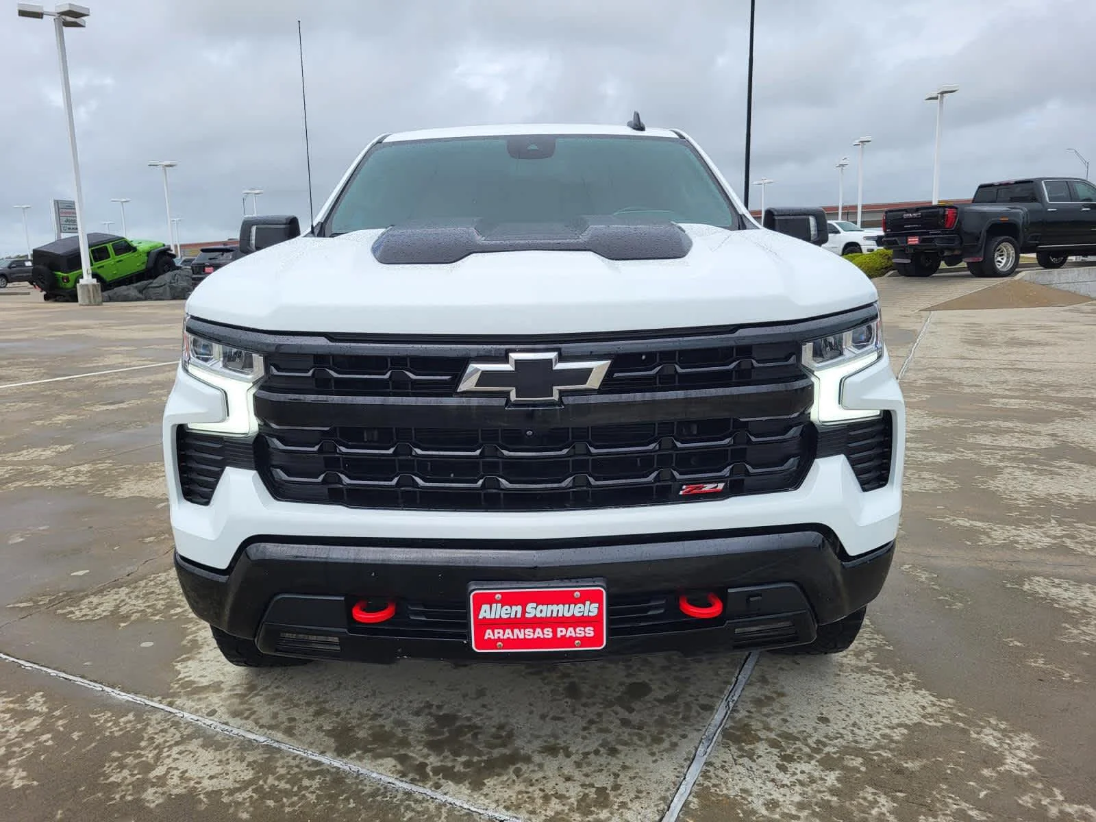 Used 2023 Summit White Chevrolet LT Trail Boss image 8