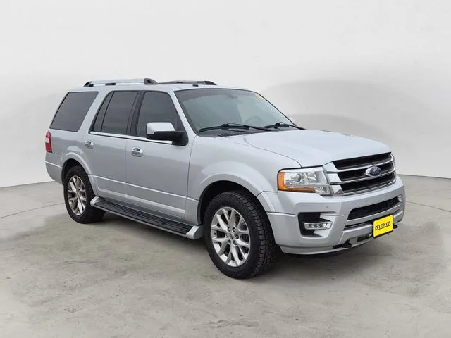 Used 2016 Ingot Silver Ford Limited image 3