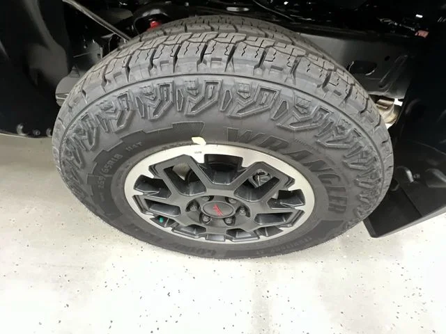 2026 Toyota Tacoma TRD Off Road - Photo 33