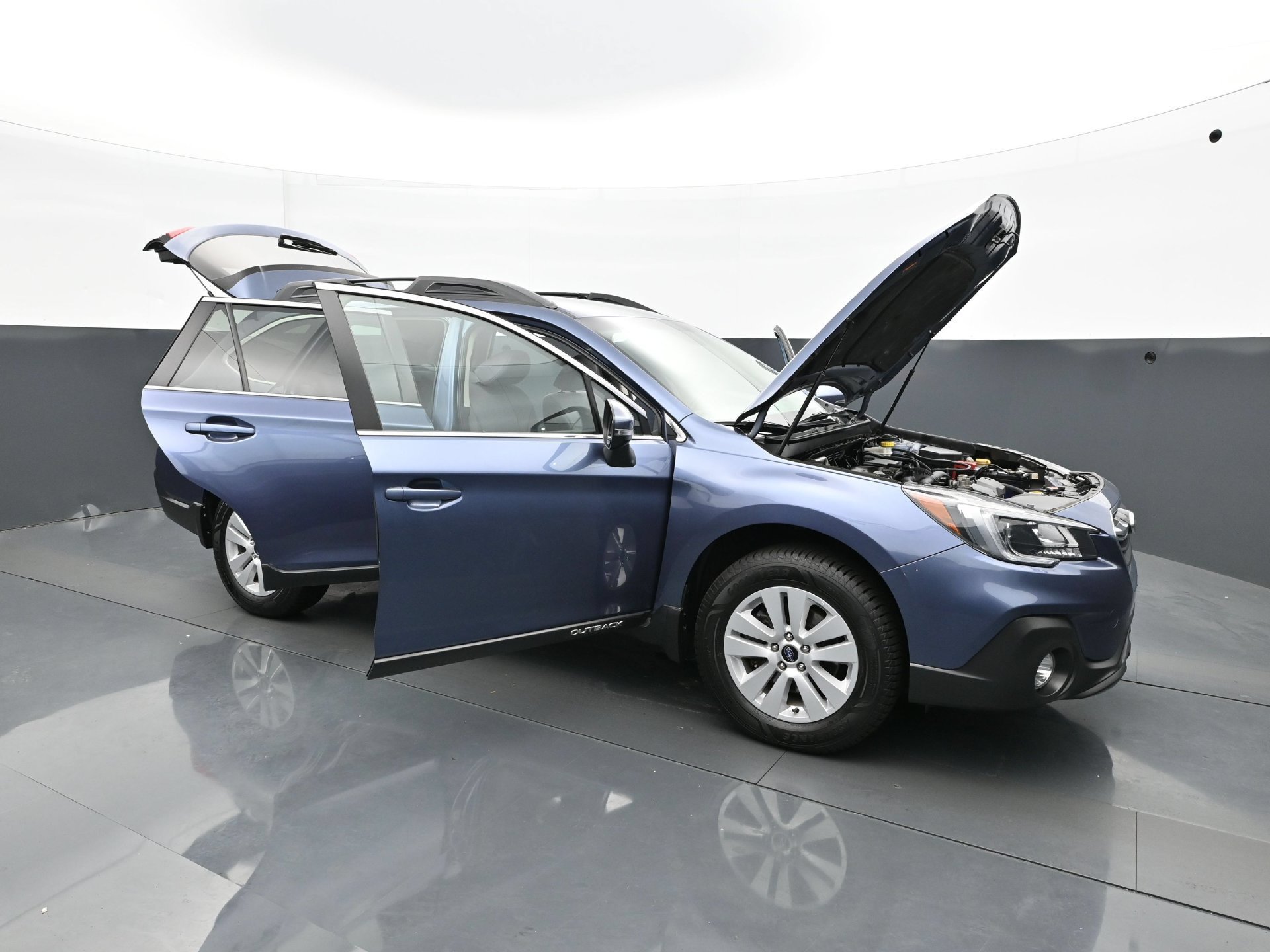 Used 2018 Twilight Blue Metallic Subaru 2.5i Premium image 43