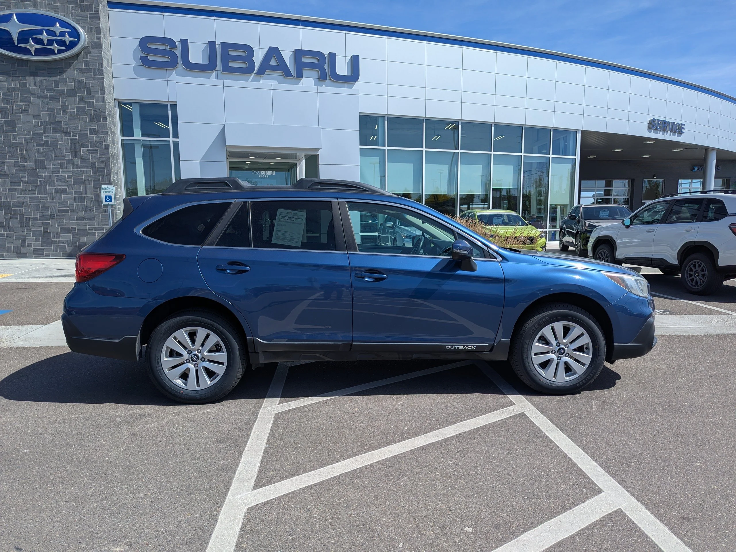 Used 2019 Abyss Blue Pearl Subaru Premium image 10