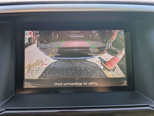 Used 2013 Black Nissan SL image 22