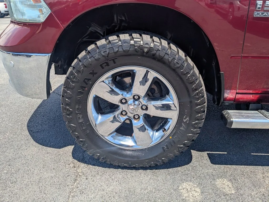 Used 2019 Delmonico Red Pearlcoat Ram Lone Star image 10
