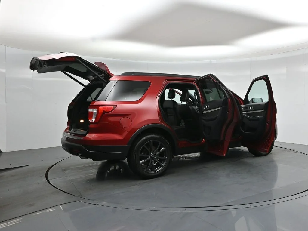 Certified Used 2019 Red Ford XLT image 6