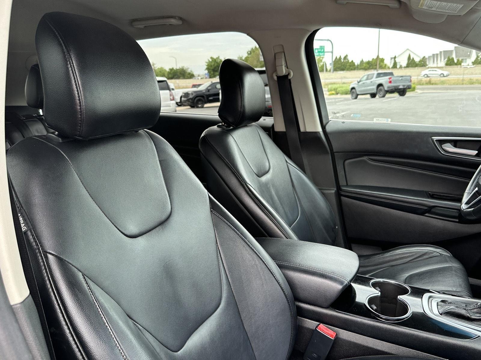 Used 2015 Silver Ford Titanium image 40
