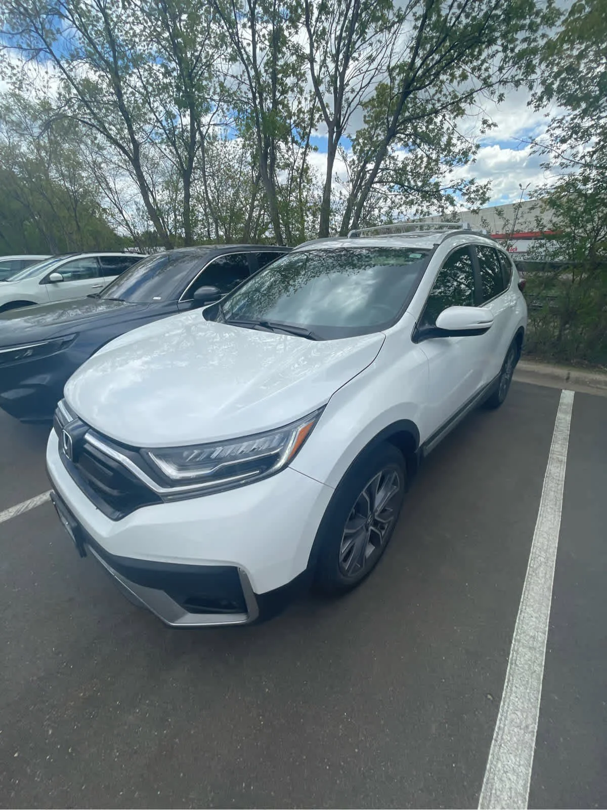 Certified 2022 Honda CR-V Touring with VIN 7FARW2H98NE024614 for sale in Hopkins, Minnesota