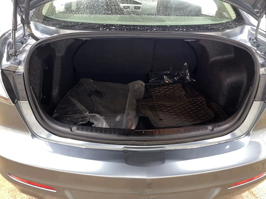 Used 2012 Gray Mazda i Touring image 17