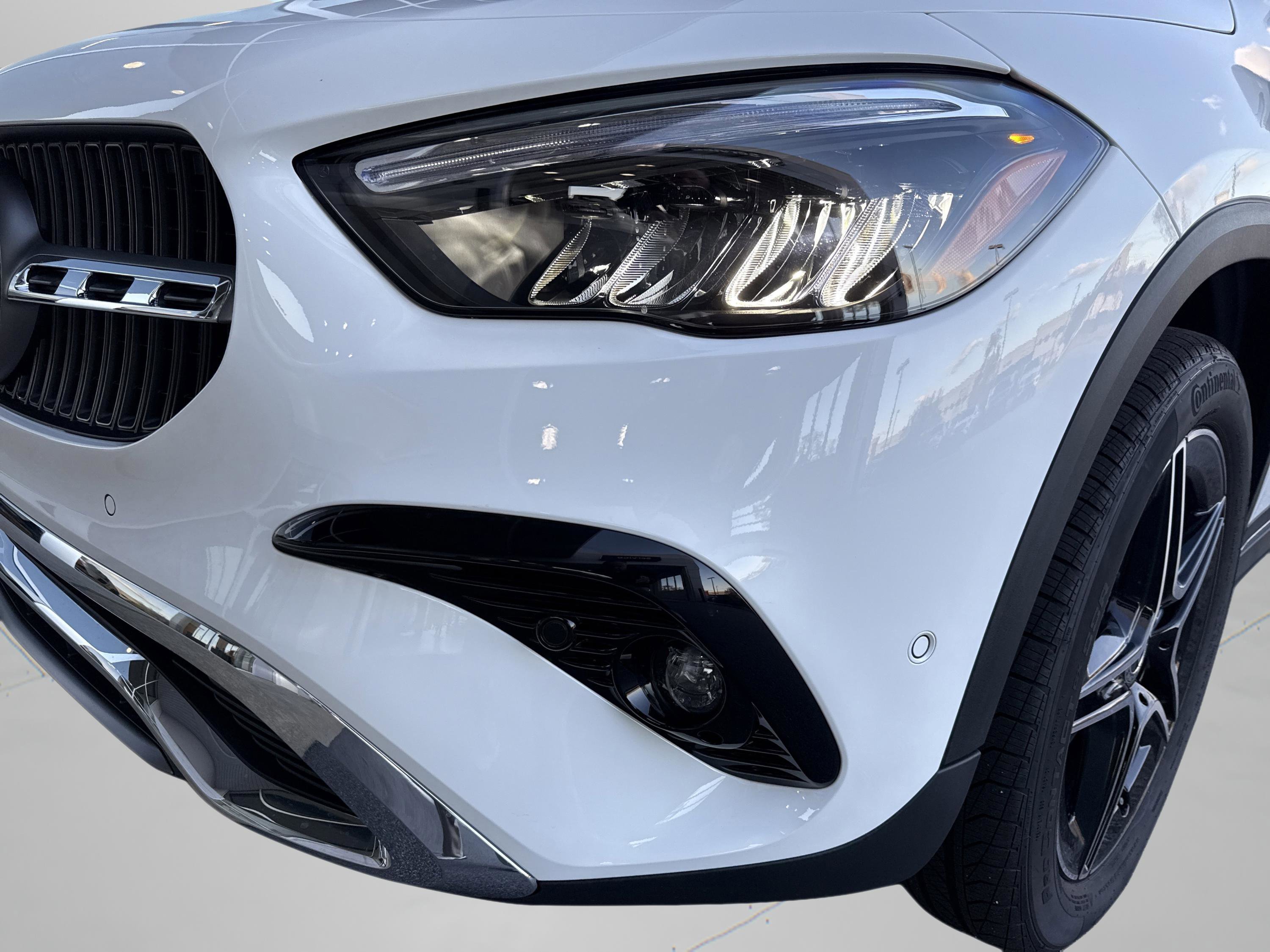 Certified Used 2026 Polar White Mercedes-Benz GLA 250 image 9