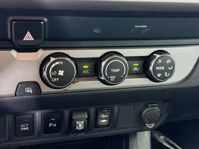 Certified Used 2019 Gray Toyota SR5 image 18