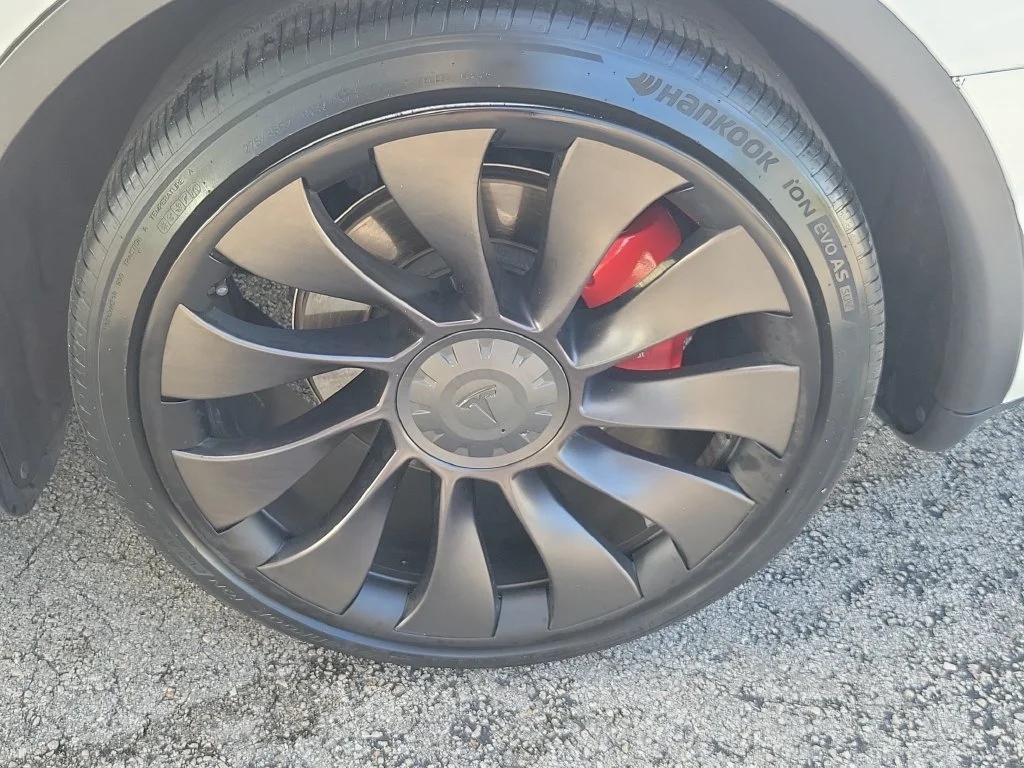 Used 2022 White Tesla Performance image 13