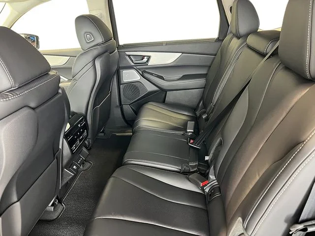 New 2026 Liquid Carbon Metallic Acura Technology Package image 31
