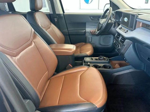 Used 2023 Blue Ford Lariat image 27