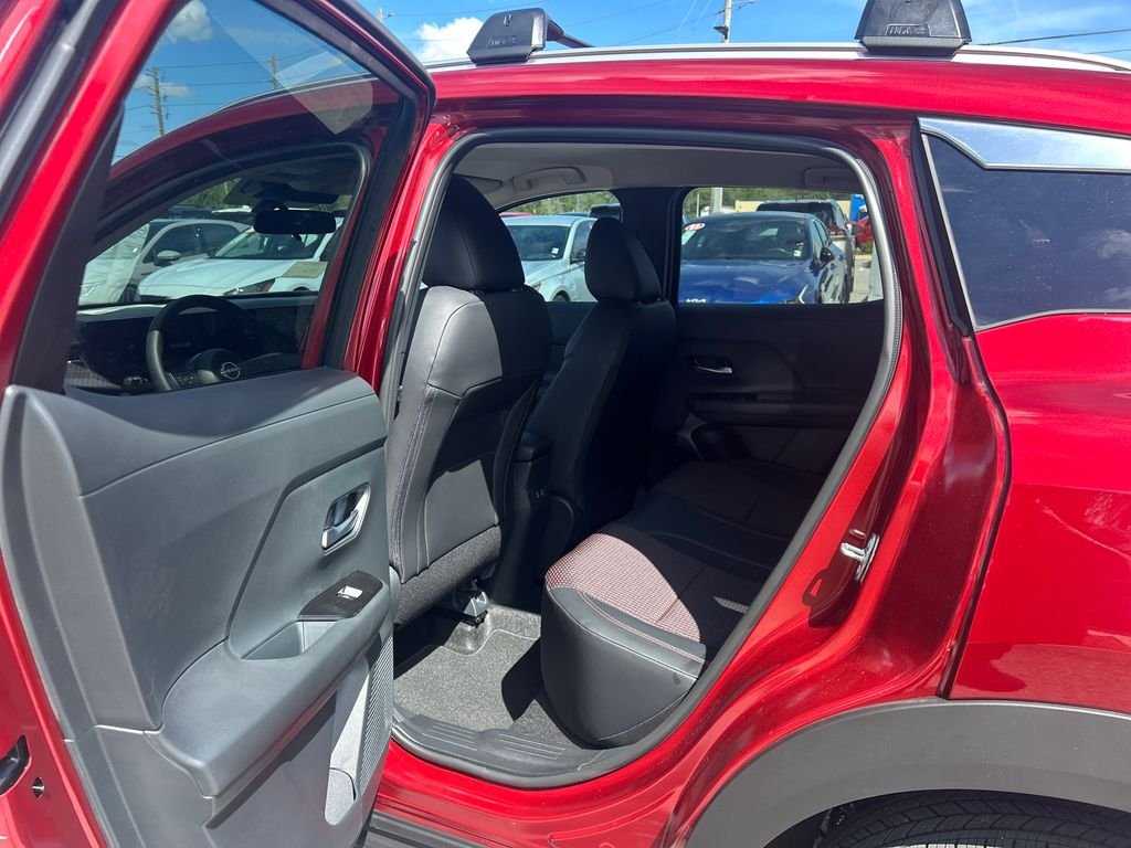 New 2026 Nissan Kicks SR 4D Sport Utility