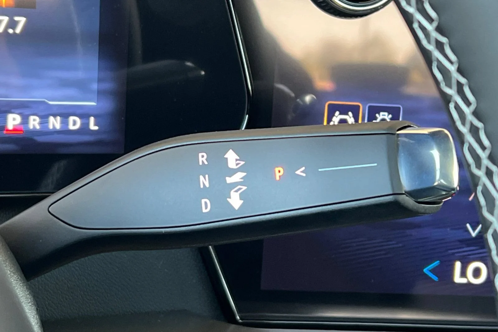 New 2027 Mosaic Black Metallic Chevrolet LT image 22