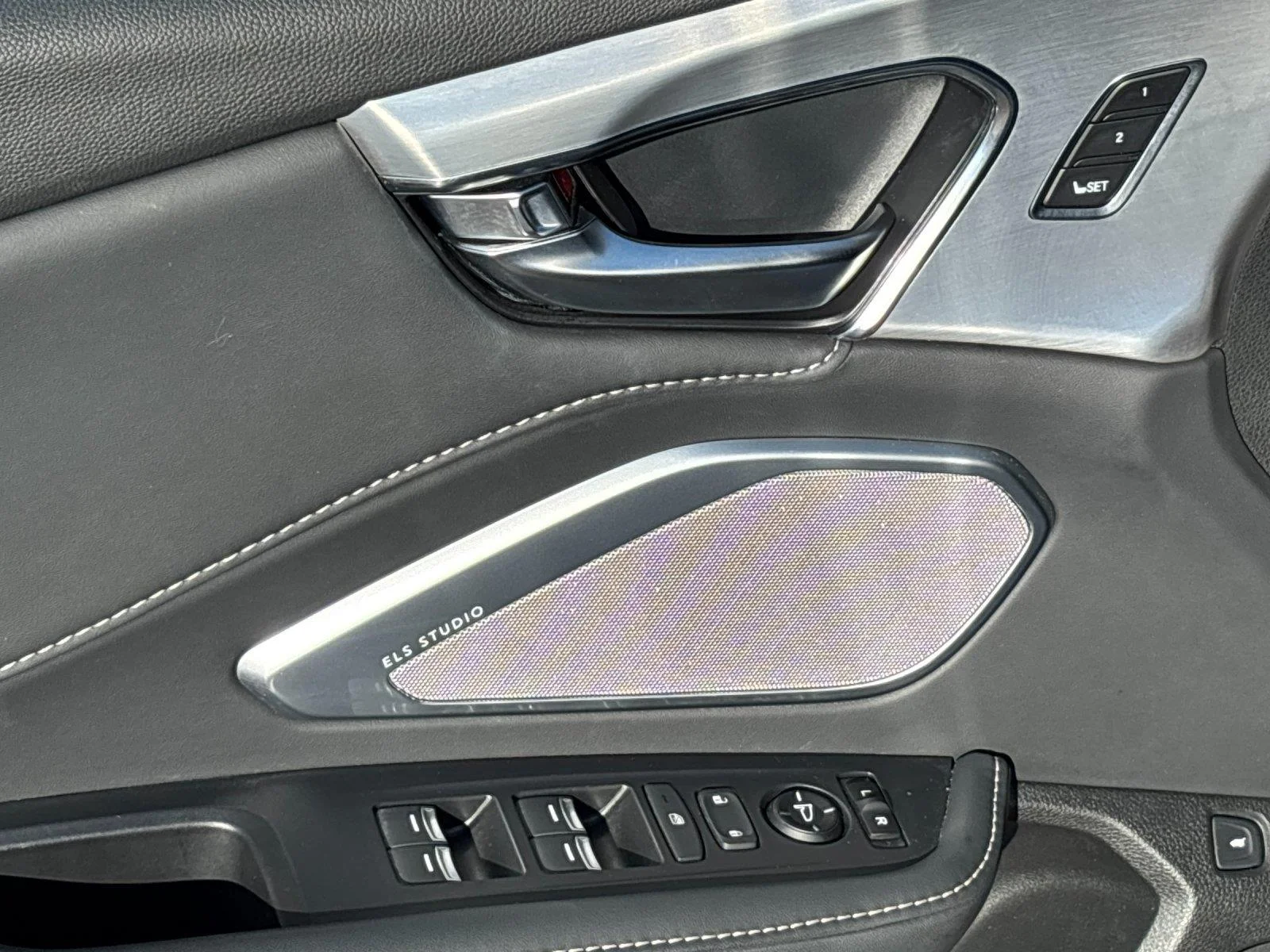 Used 2023 Lunar Silver Metallic Acura w/Technology Package image 14