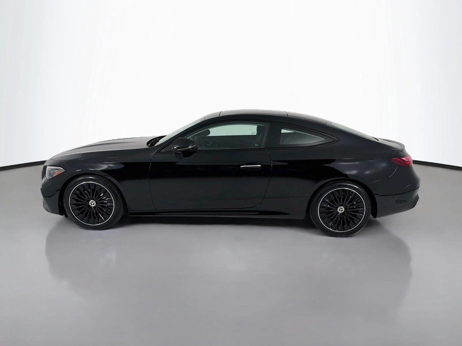 Used 2026 Black Mercedes-Benz CLE 300 image 2