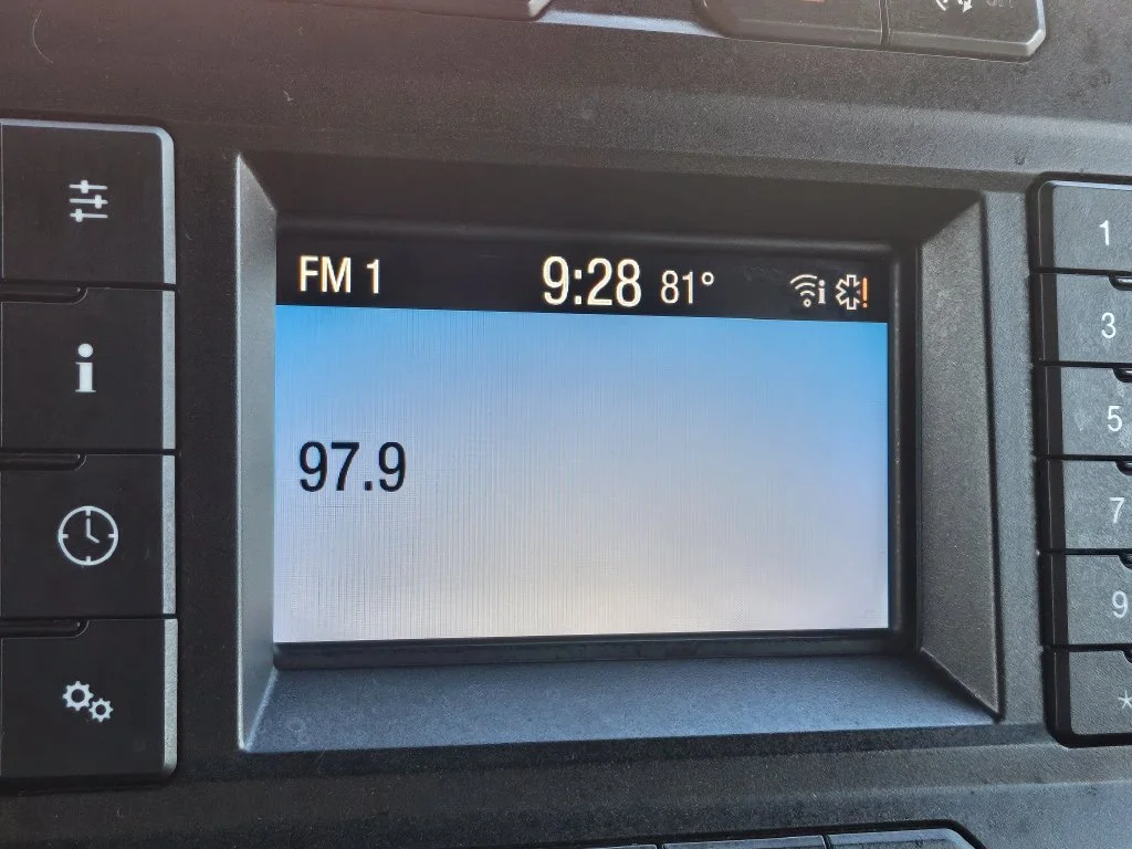 Used 2018 Oxford White Ford XLT image 9
