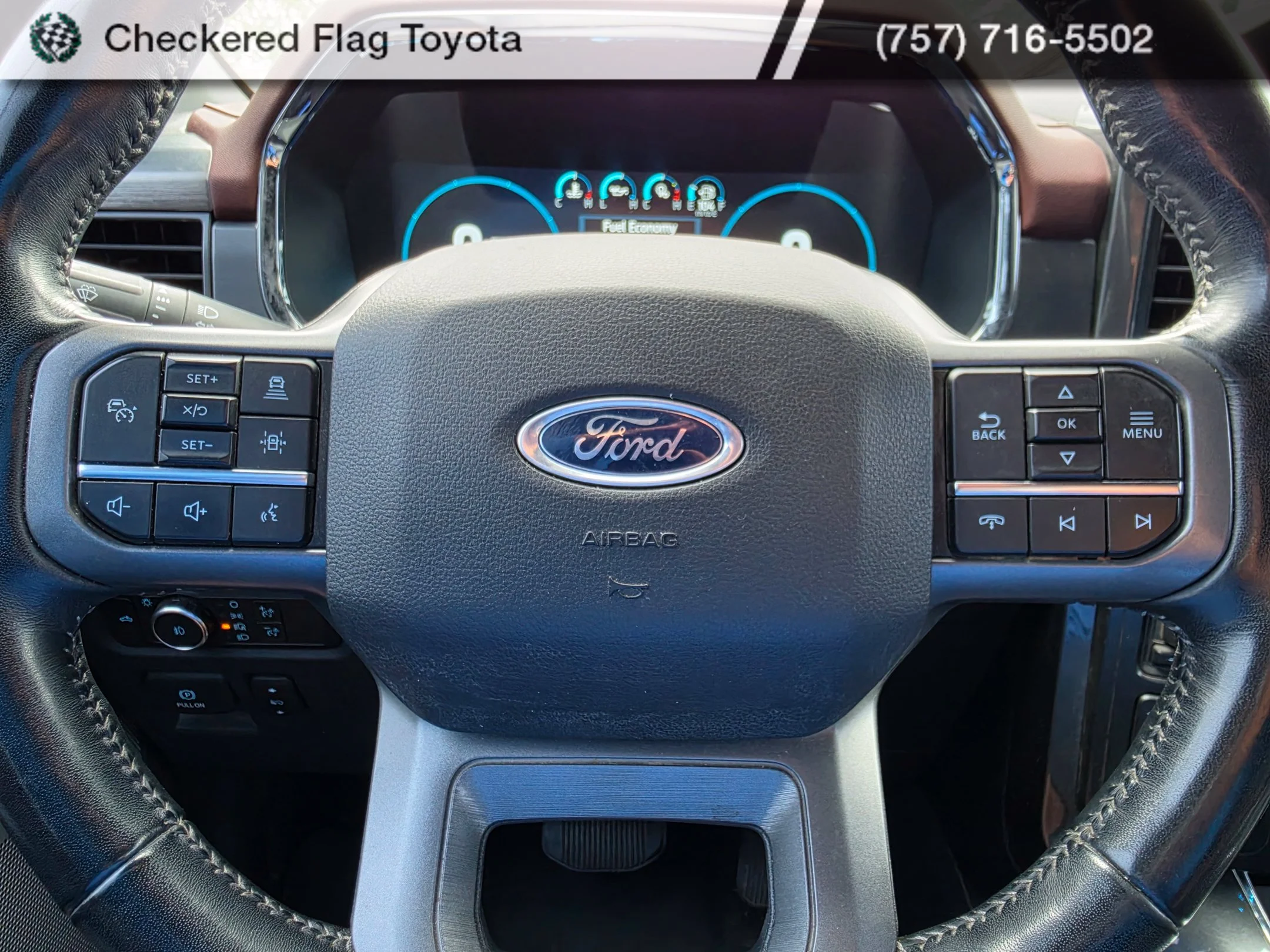 Used 2022 White Metallic Ford Lariat image 15