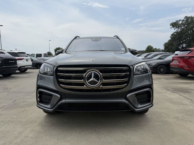 Certified Used 2026 Selenite Grey Metallic Mercedes-Benz GLS 580 image 2