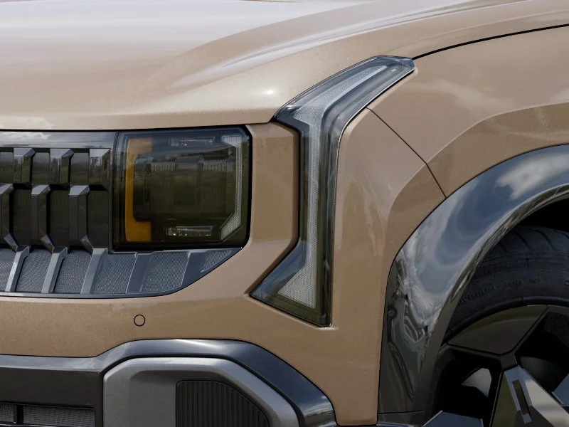 New 2027 Terrain Brown / Black Roof Kia X-Line S image 10