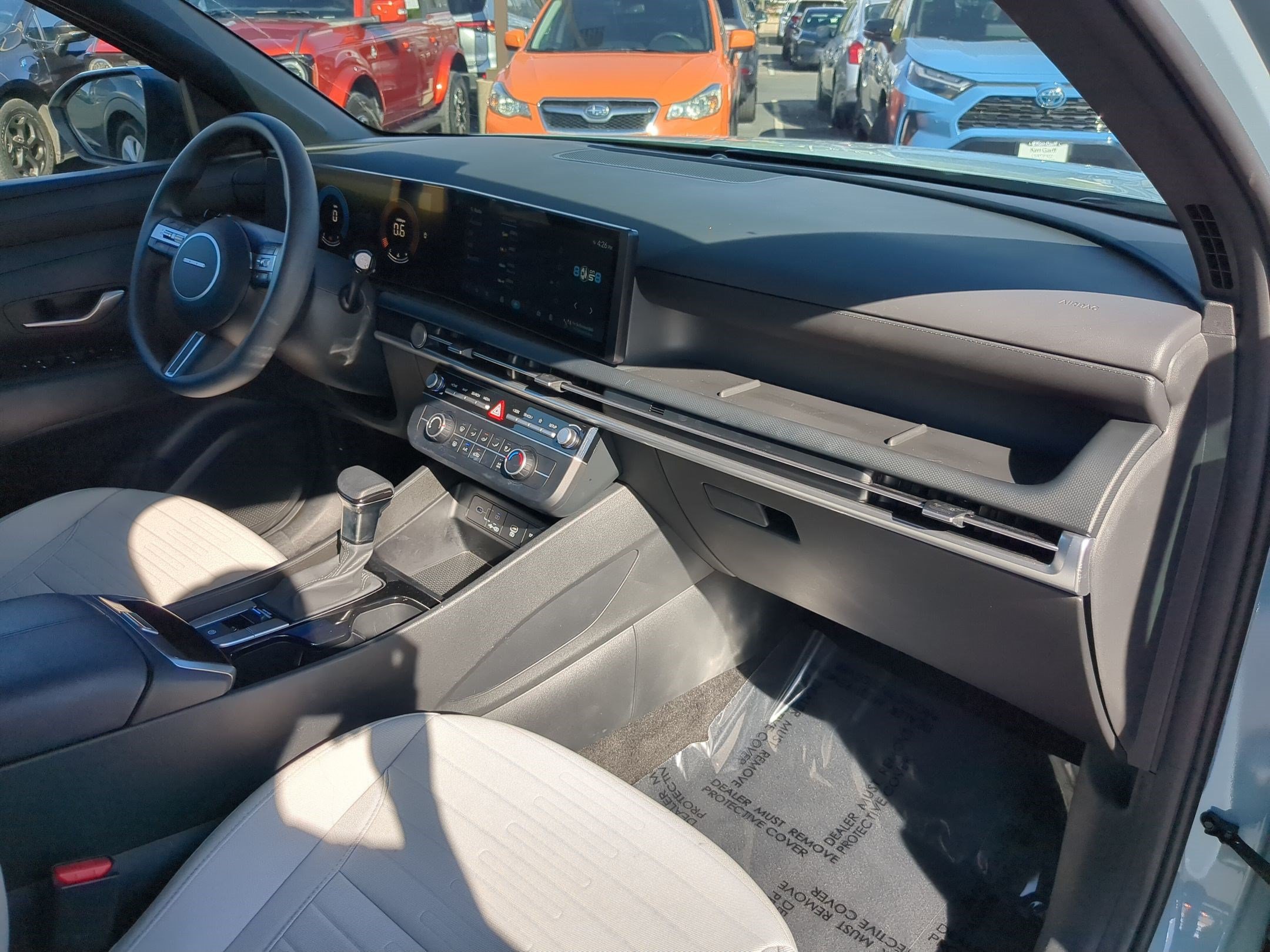 2025 Hyundai Santa Cruz SE - Photo 31