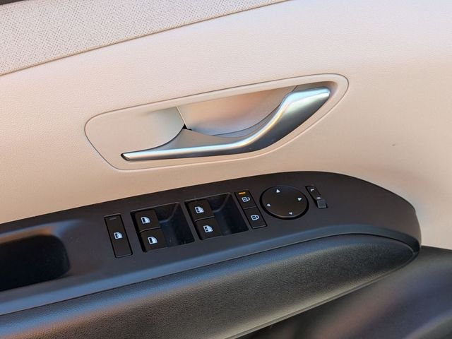 2025 Hyundai Tucson SEL Convenience - Photo 11
