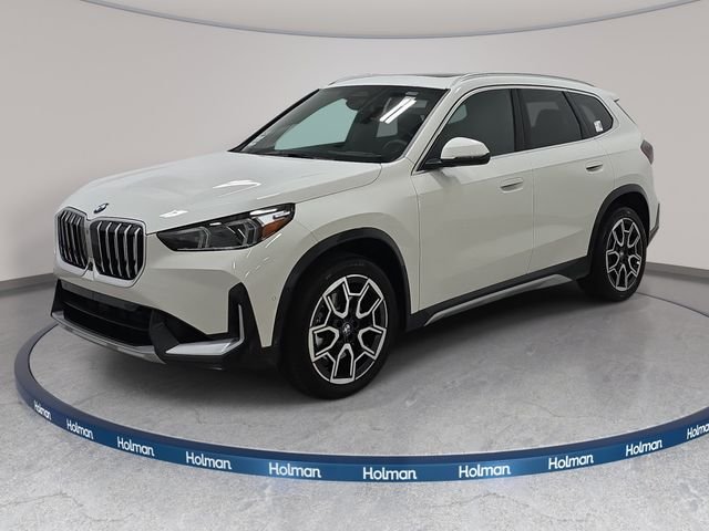 Used 2026 Alpine White BMW xDrive28i image 1