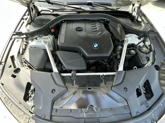 2020 BMW 5 Series 530i - Photo 27