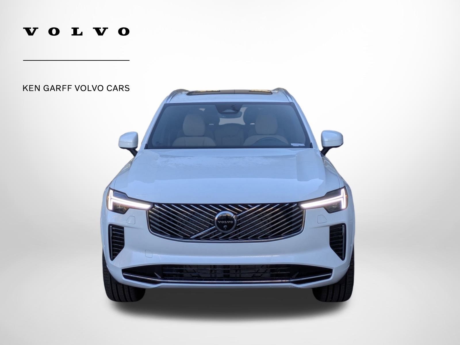 2026 Volvo XC90 Plus - Photo 8