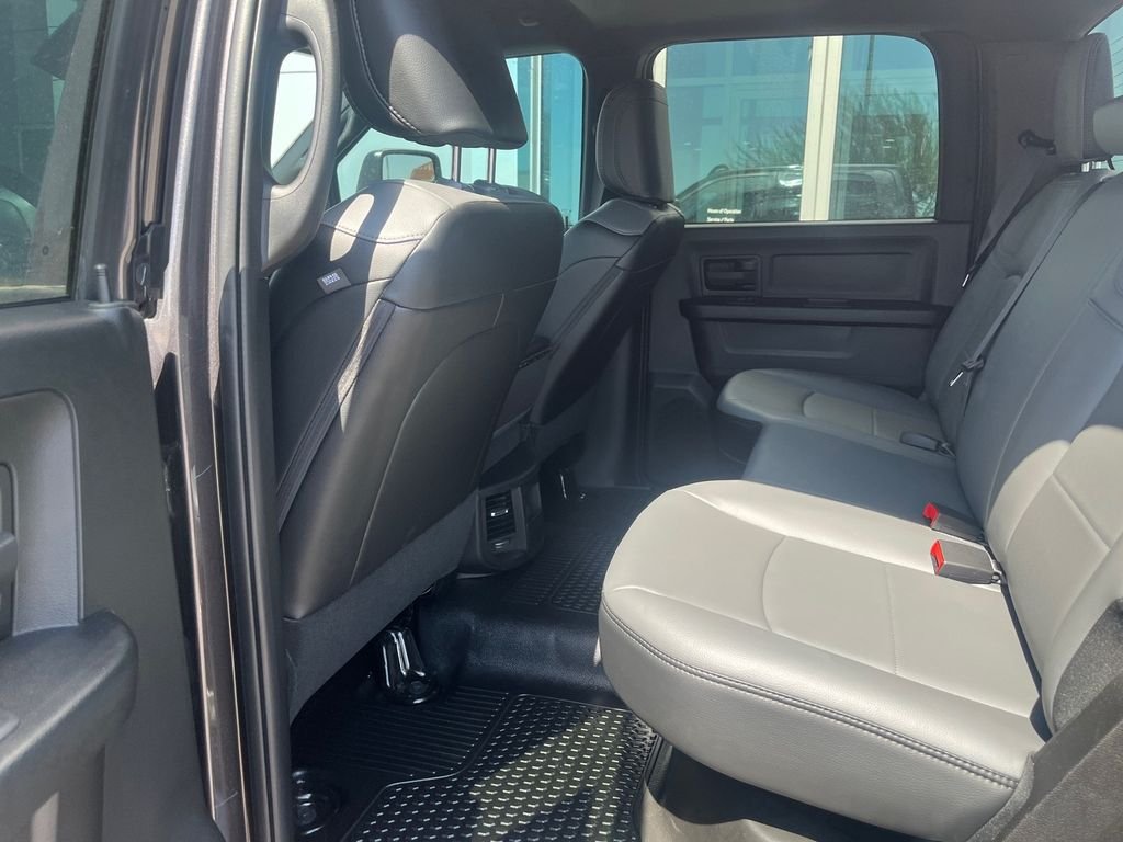 2025 RAM 2500 Tradesman - Photo 28