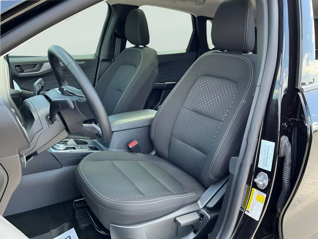 Used 2025 Black Ford Active image 20
