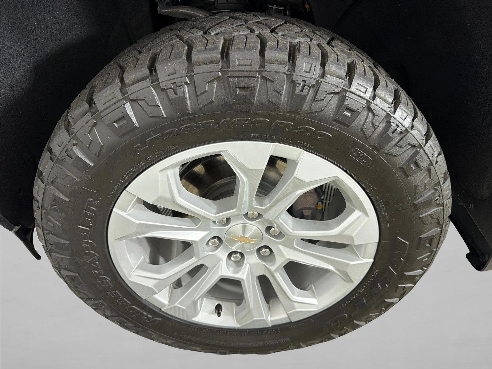 Used 2022 Dark Ash Metallic Chevrolet LTZ image 11