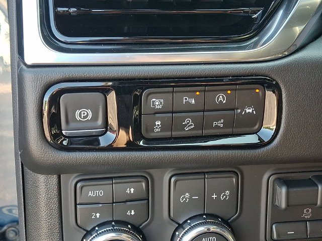 2026 GMC Yukon XL Denali - Photo 19