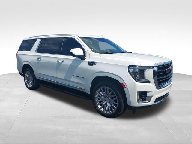 Used 2023 White GMC SLT image 2