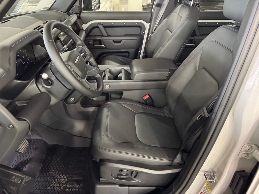 New 2026 Borasco Grey Land Rover X-Dynamic SE image 8