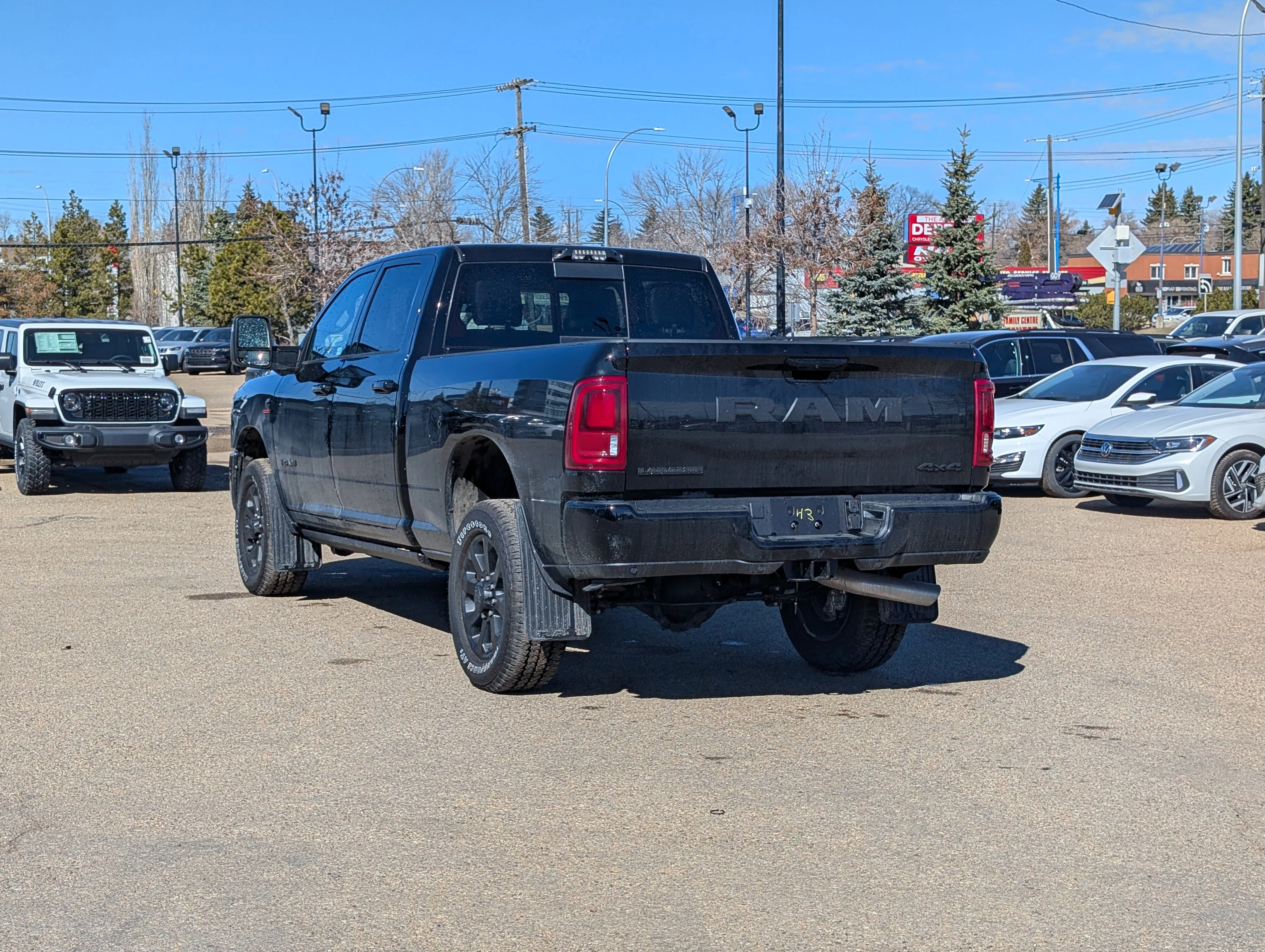 Used 2026 Diamond Black Crystal Pearlcoat Ram Laramie image 4