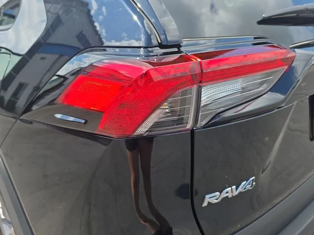 Used 2025 Midnight Black Metallic Toyota LE image 32