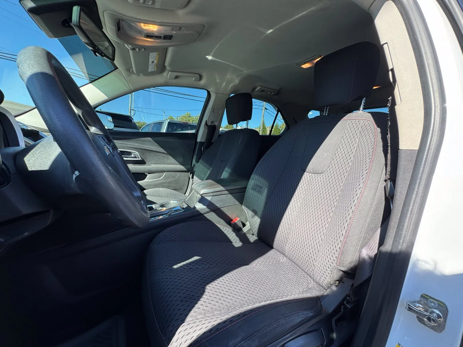 Used 2013 White Chevrolet LS image 13