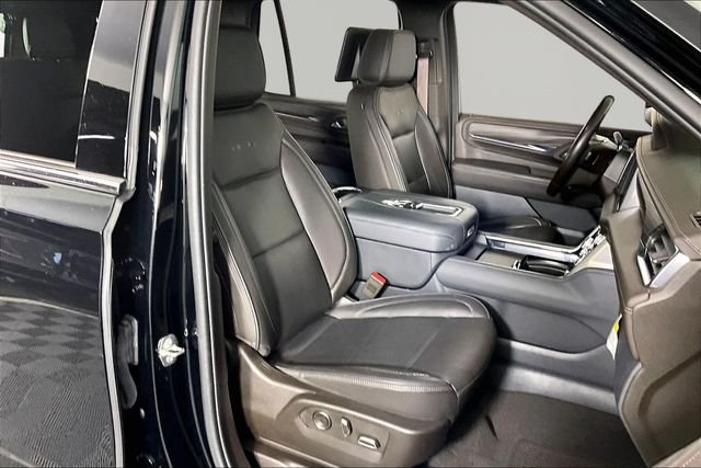 Used 2024 Black GMC Denali image 27